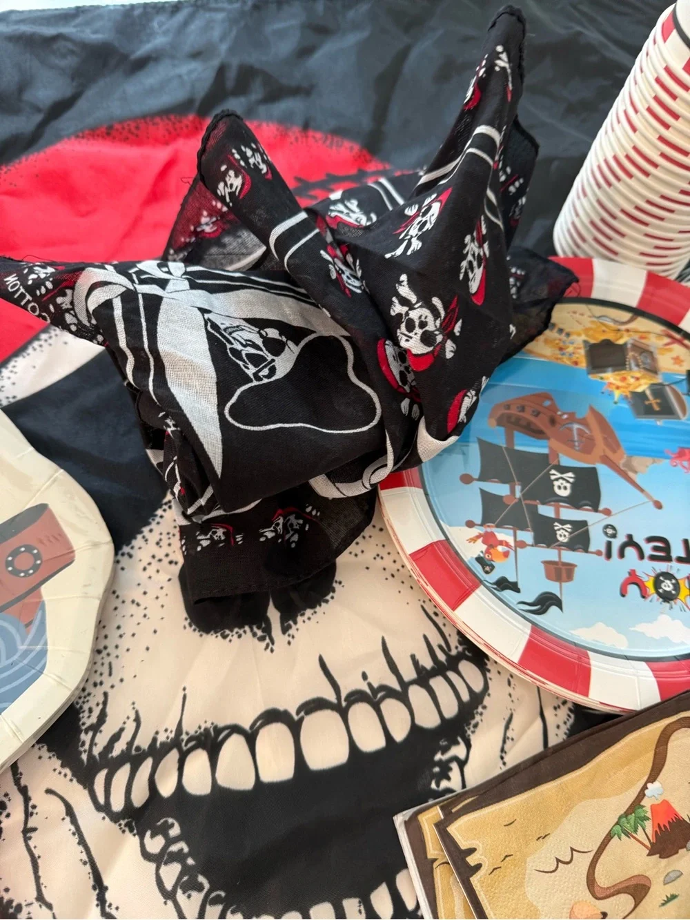 N/A complete pirate