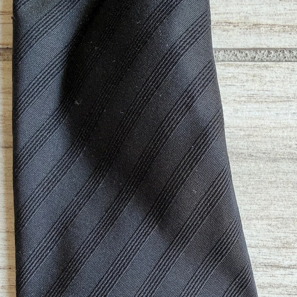 Banana Republic elegant charcoal