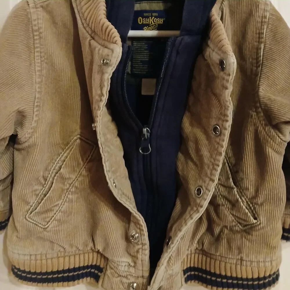 OshKosh Bgosh oshkosh tan