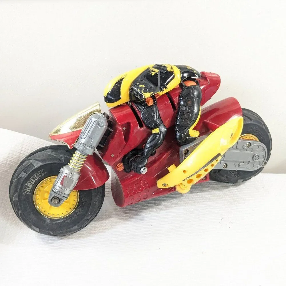 Vintage Kenner Ricochet stunt cycle motorcyle RC CAR XRC red yellow FOR PARTS‎