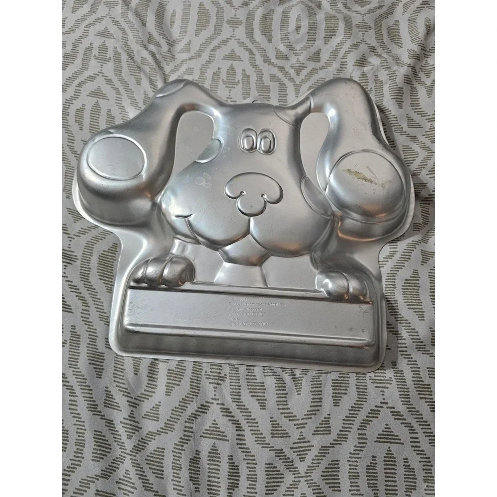 Wilton character cake