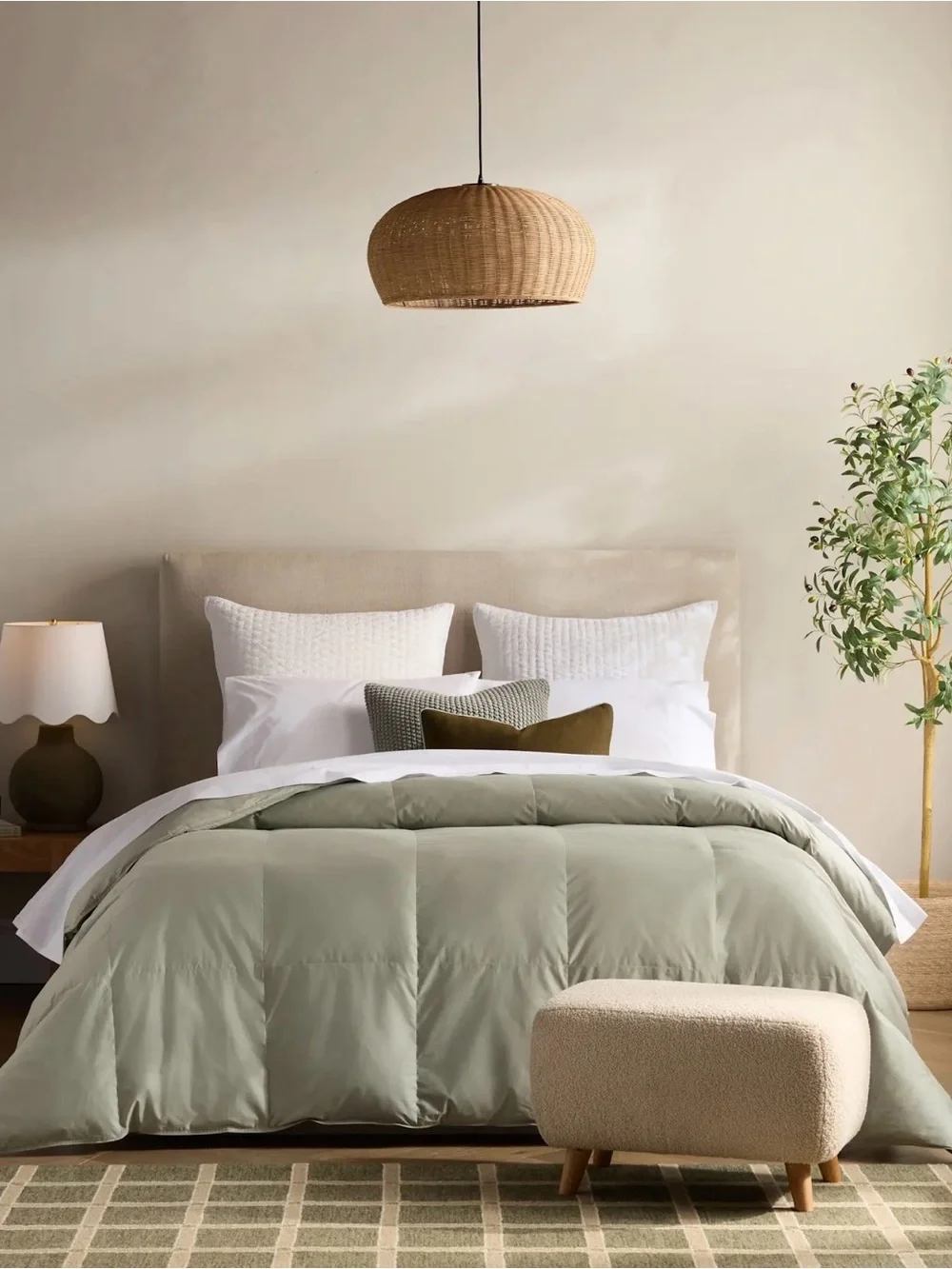 Sage Premium Organic Cotton Sateen Down Alternative Comforter - Retail $160