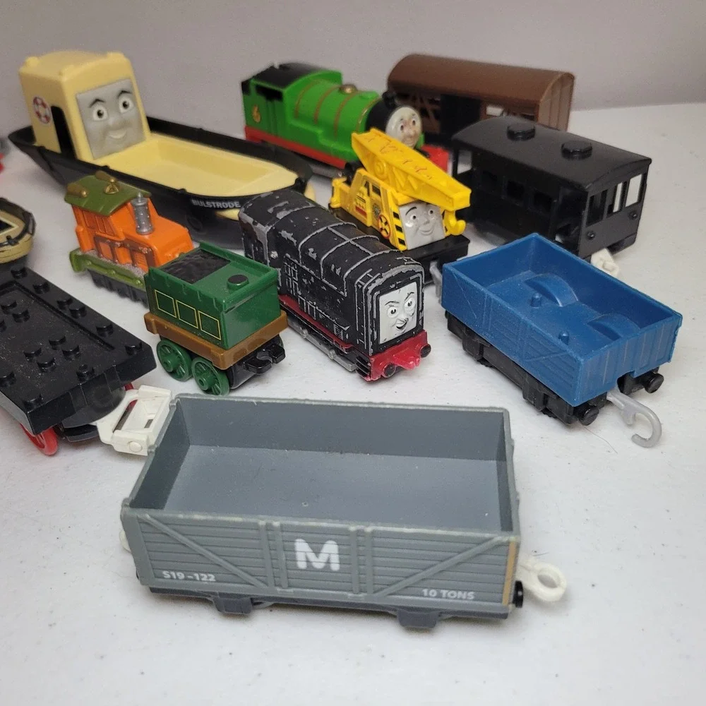 Tomy thomas train
