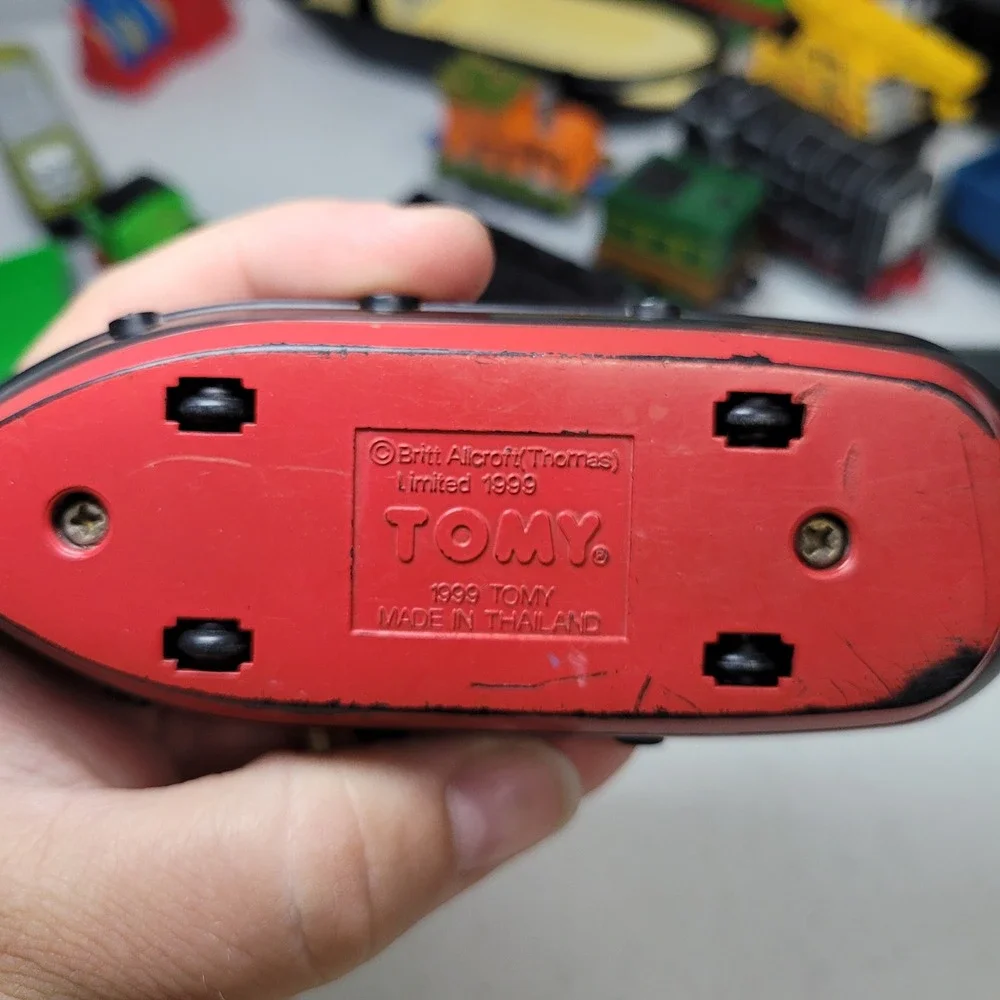 Tomy thomas train