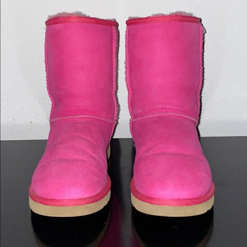 UGG comfortable women