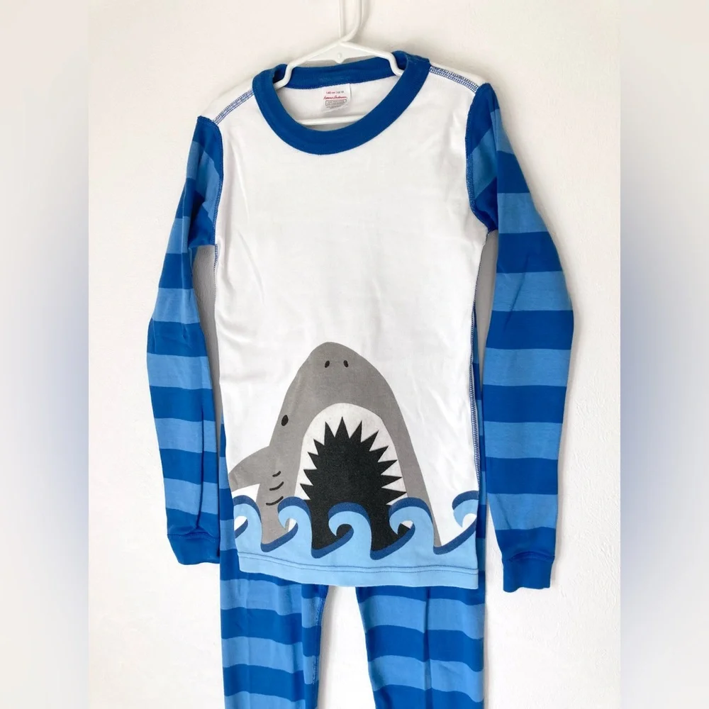 Hanna Andersson shark long