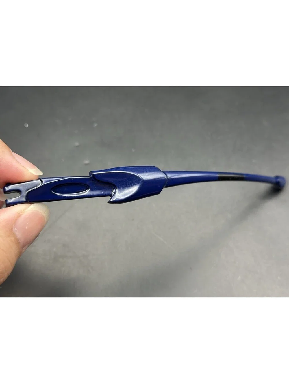Oakley pre owned