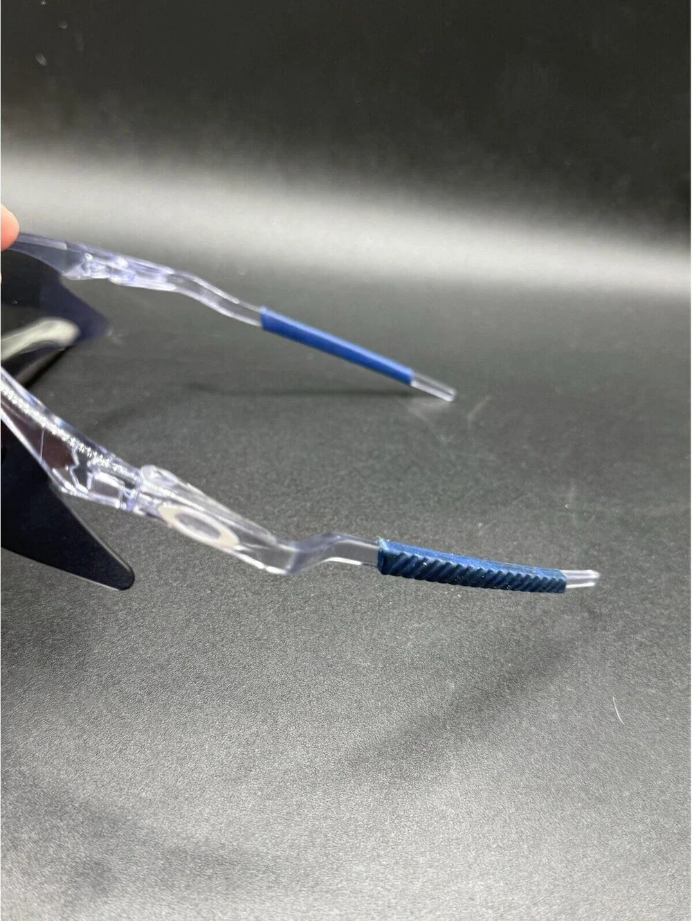 Oakley minor crack