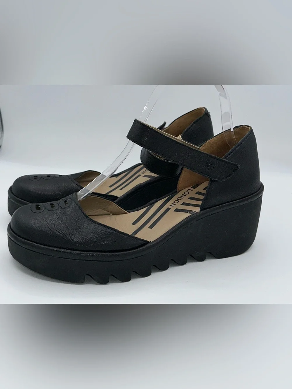 Fly London comfortable black