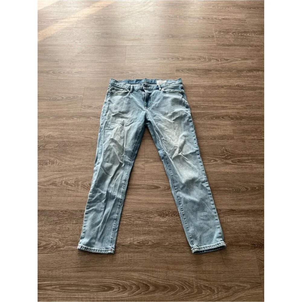 Banana Republic open all