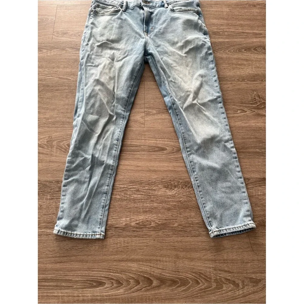 Banana Republic open all