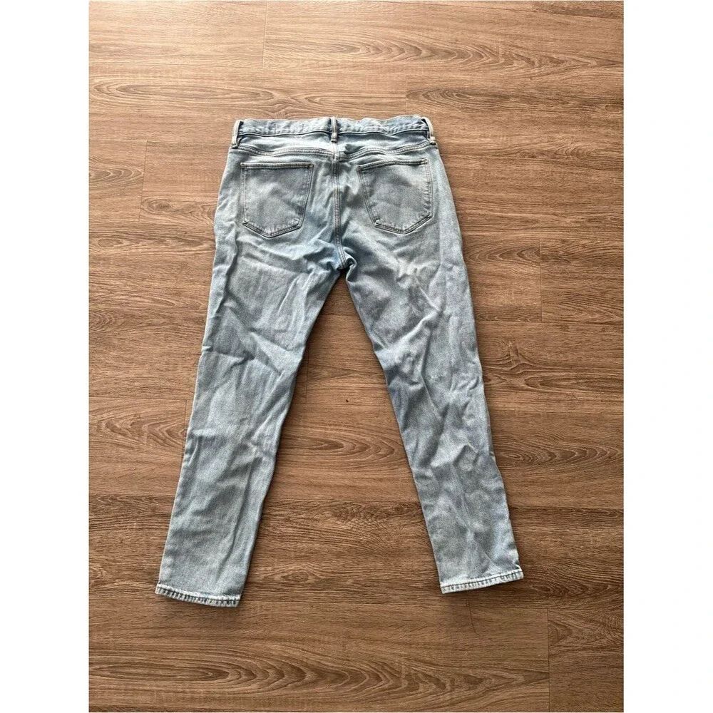 Banana Republic open all
