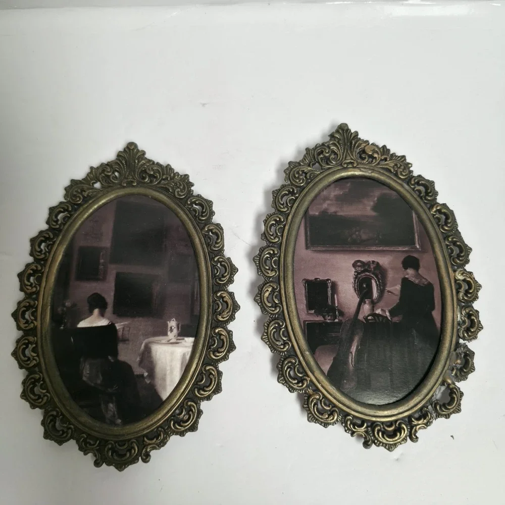 Vtg Ornate Brass Tone Oval Wall Art Whimsigoth Victorian Italian Pair Set Frame