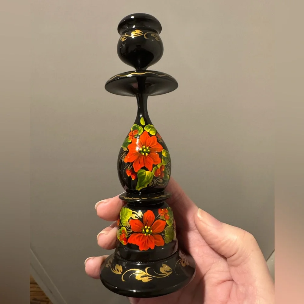 6 1/2” x 2 1/2” elegant black
