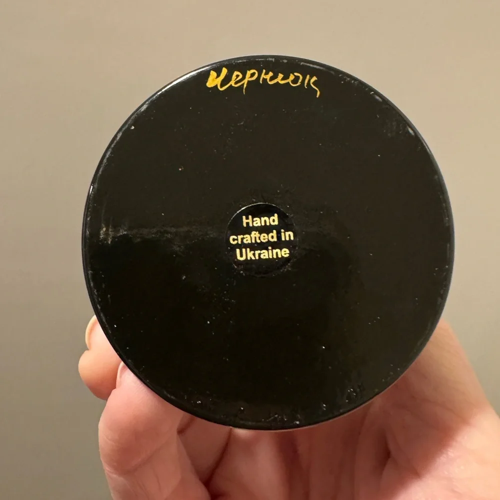 6 1/2” x 2 1/2” elegant black