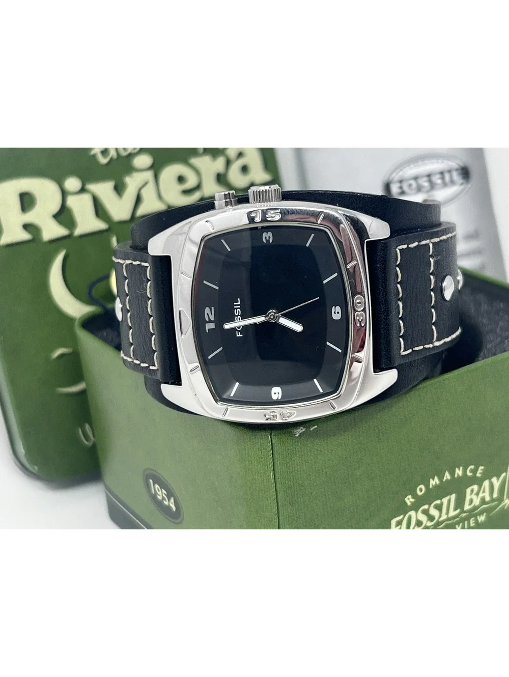 Fossil your timeless