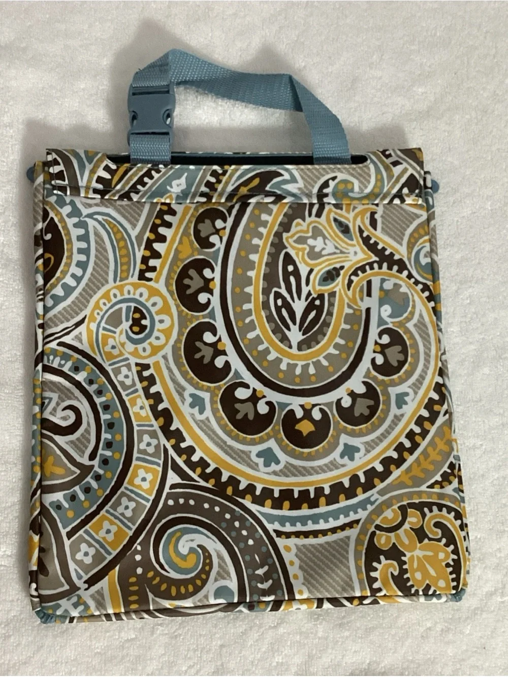 Thirty One Hanging Traveler Case Paisley Toiletry Bag Organizer NWOT Snap Close