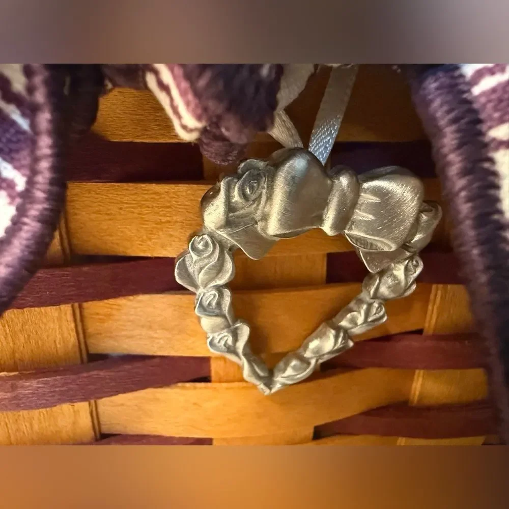1998 Longaberger Basket with Plaid Liner Charm Ties Sweetheart Basket contents