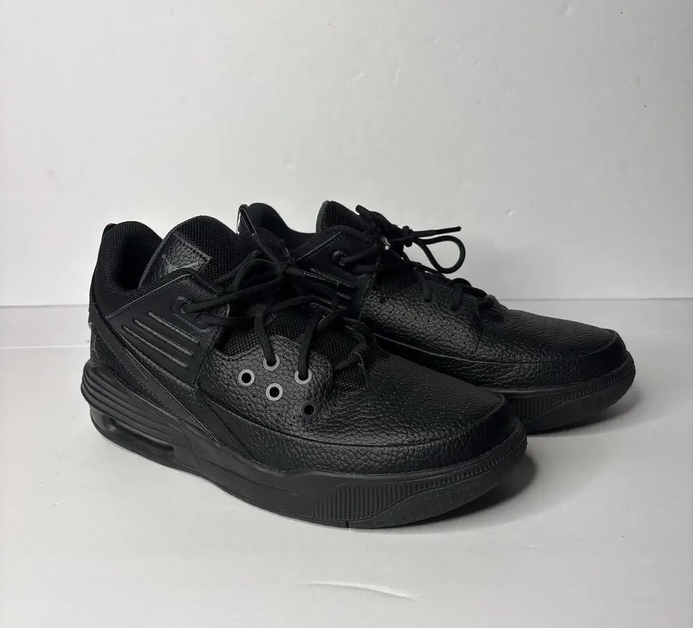 Air Jordan Max Aura 5 Triple Black Men’s Sz 7