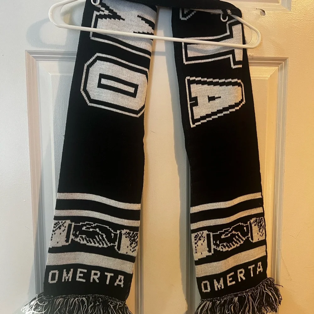 omerta touch style