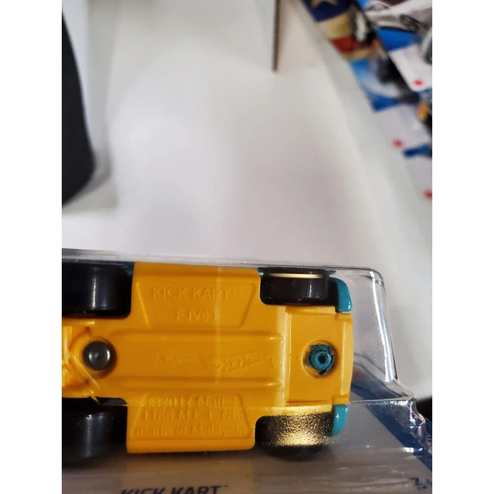 Hot Wheels get ready