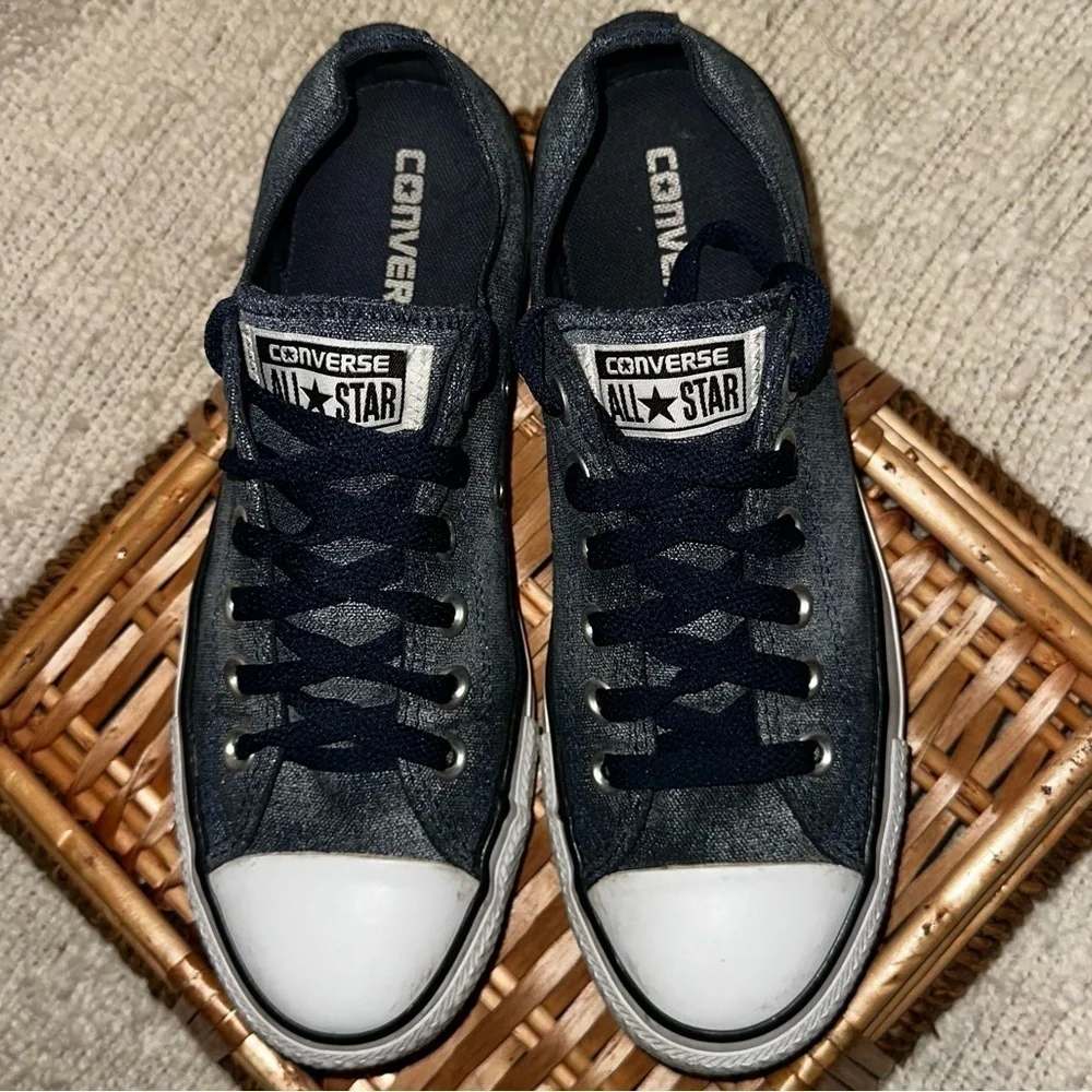 Converse uec big