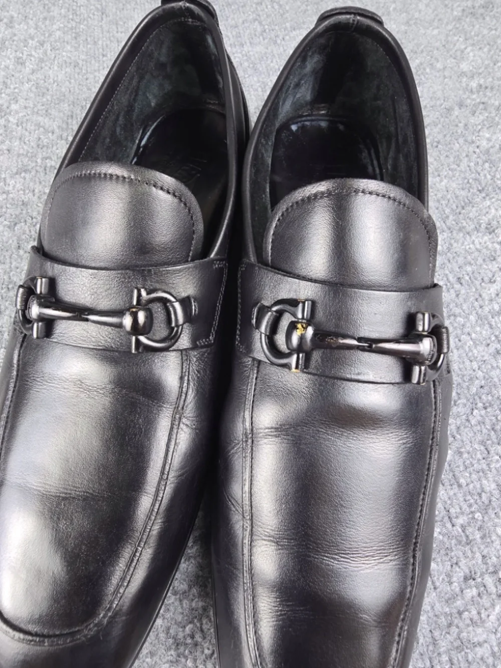 Salvatore Ferragamo Black Leather Gancini Bit Loafers - Size 9.5 D