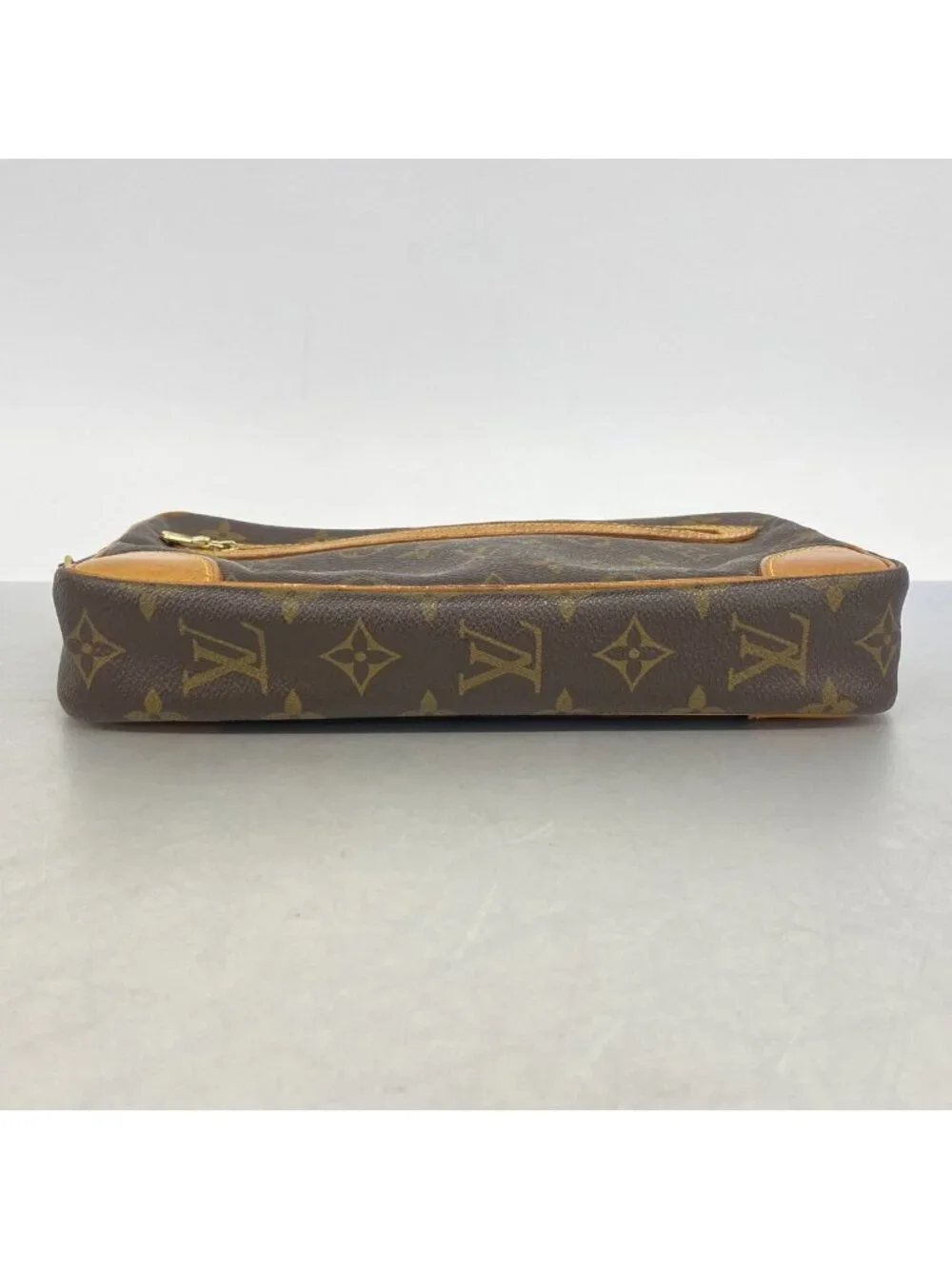 Louis Vuitton zipper gender storage