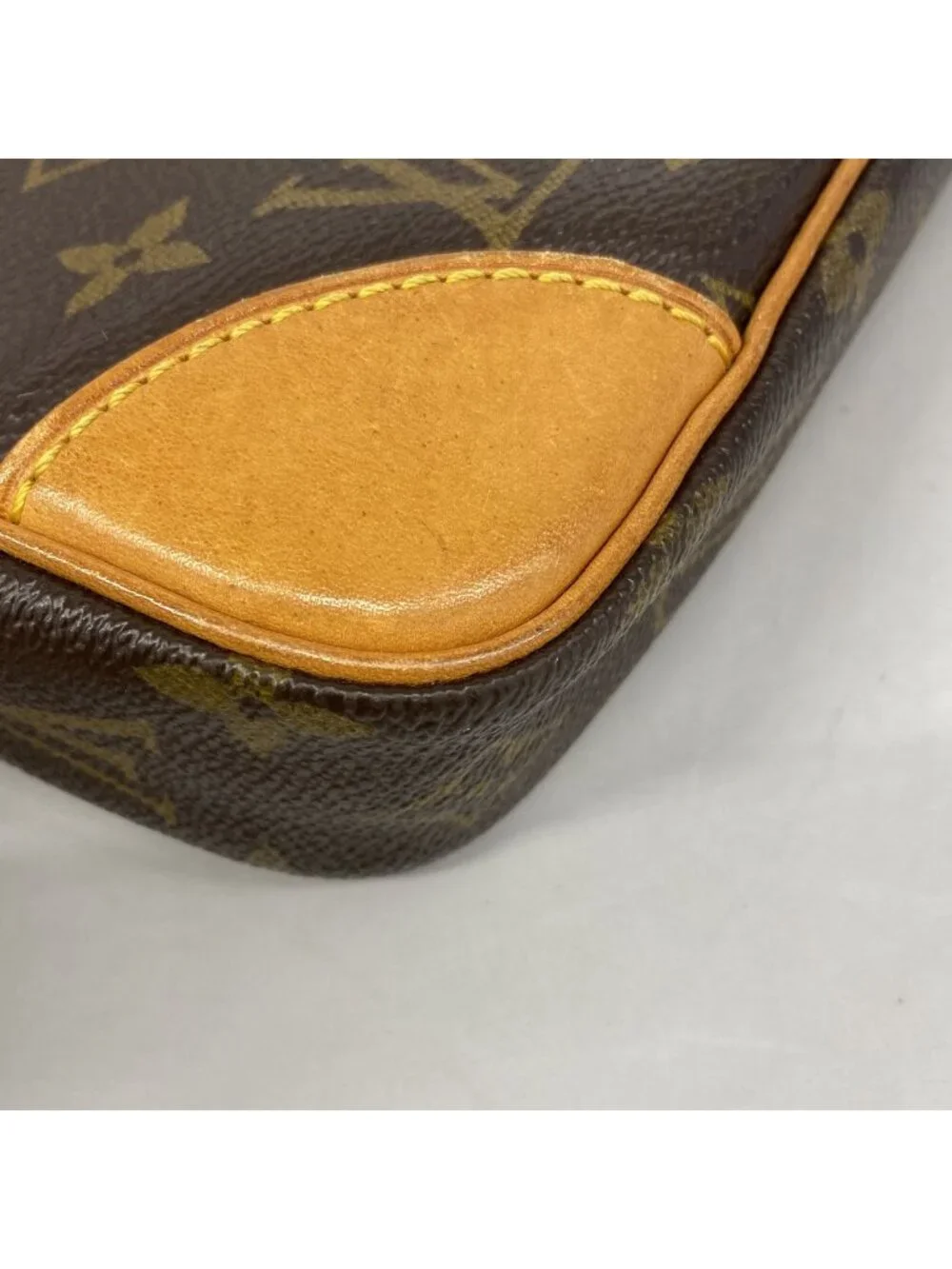 Louis Vuitton their odors details