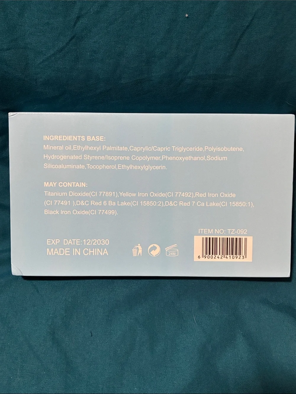 N/A stitch lipgloss