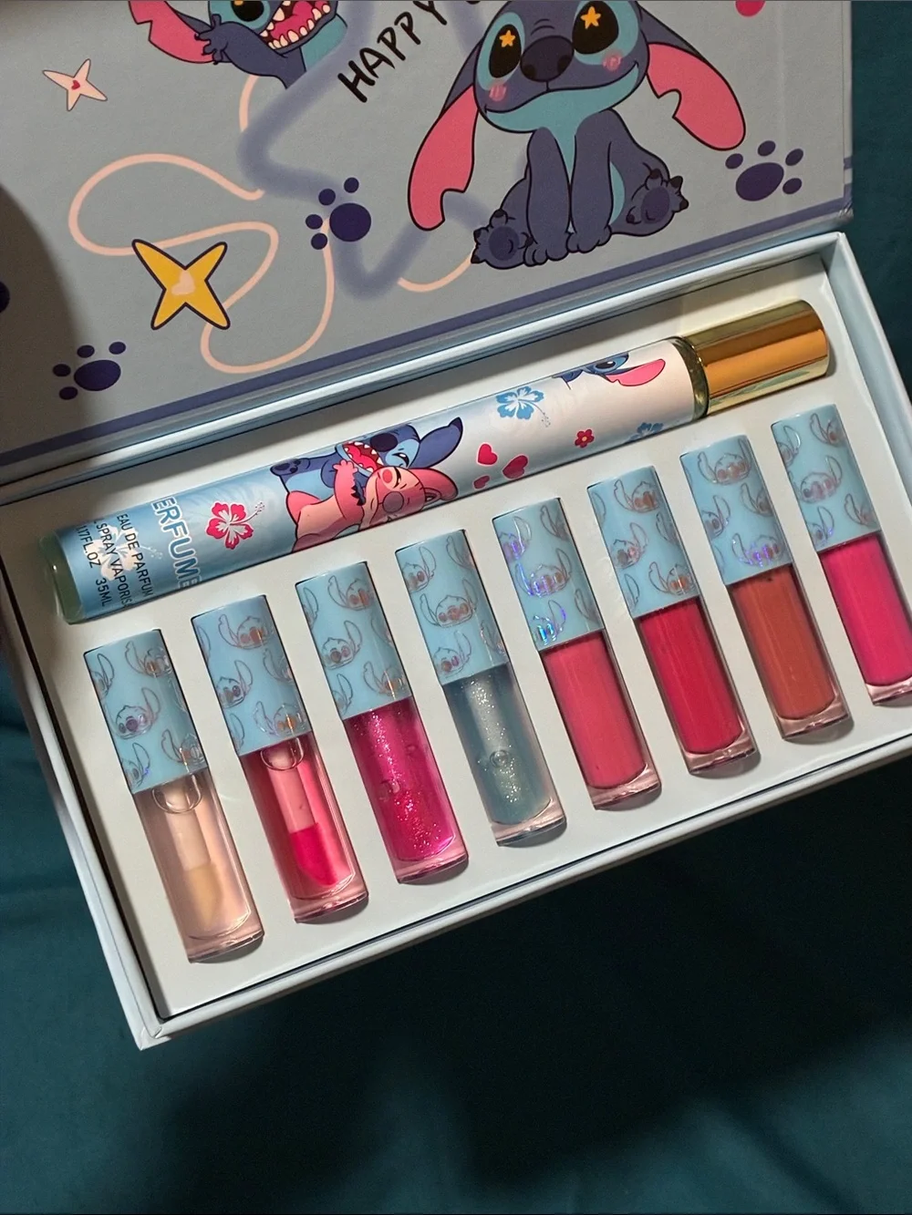 N/A stitch lipgloss