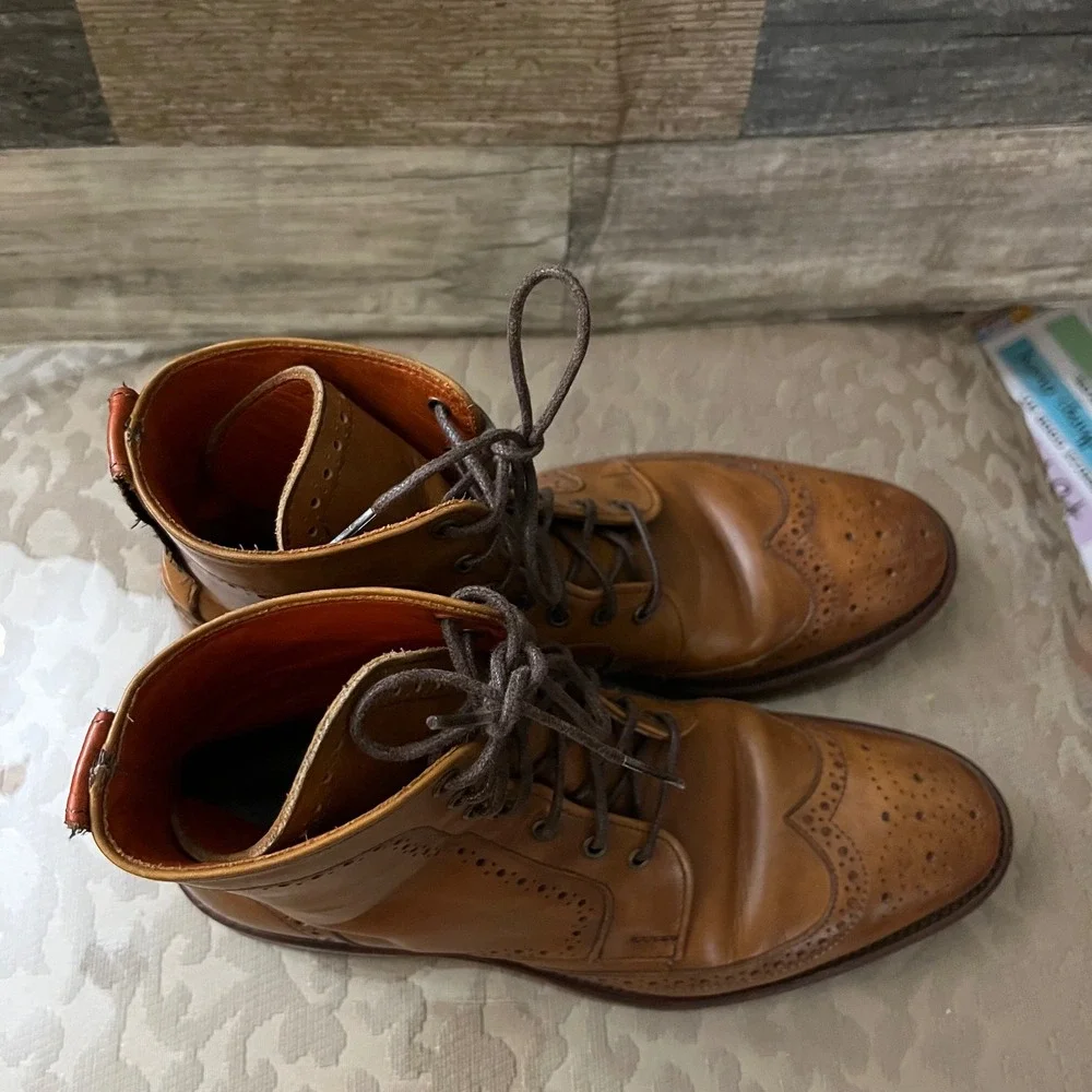 Allen Edmonds handcrafted heel sturdy