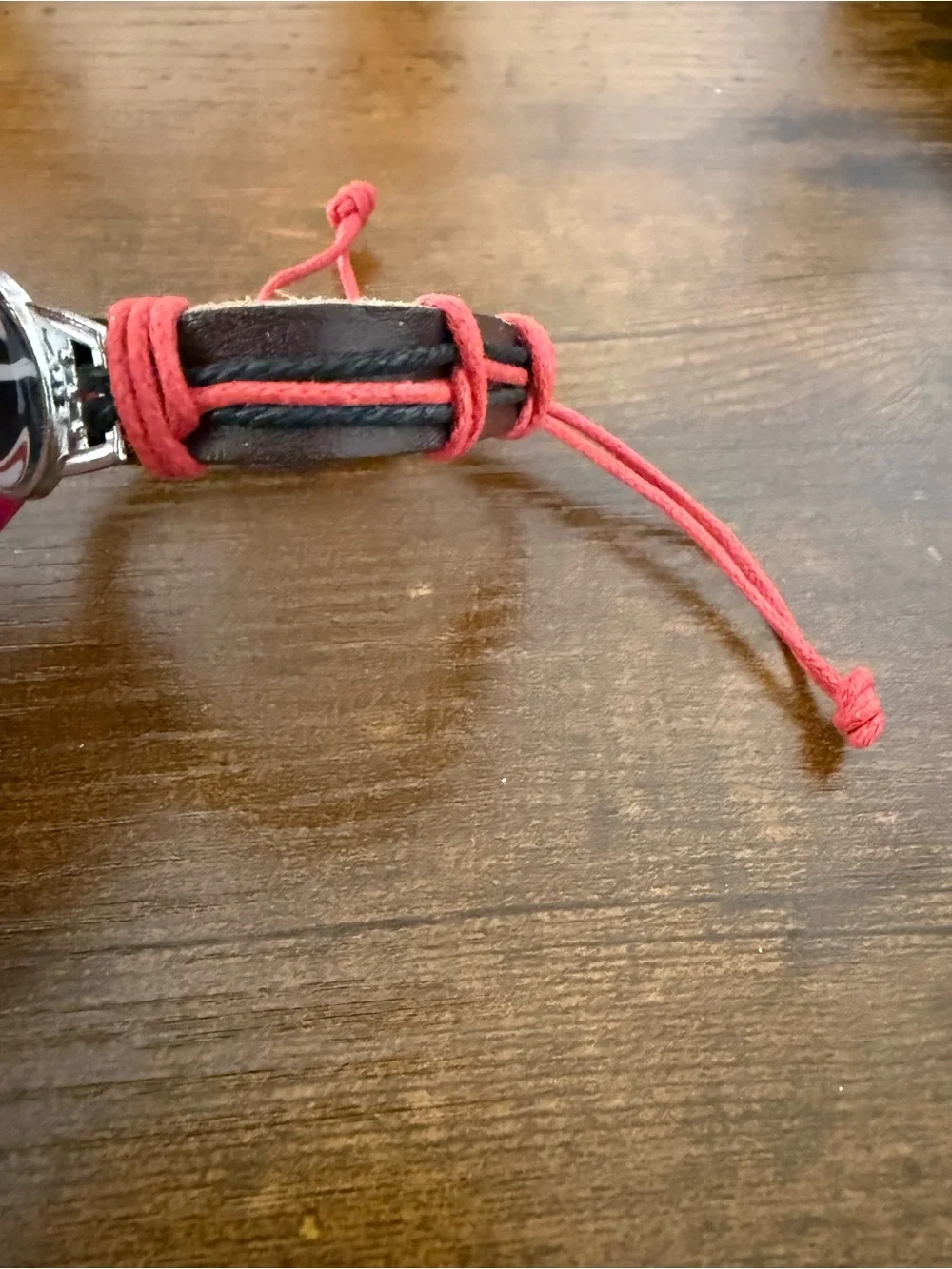 N/A adjustable leather