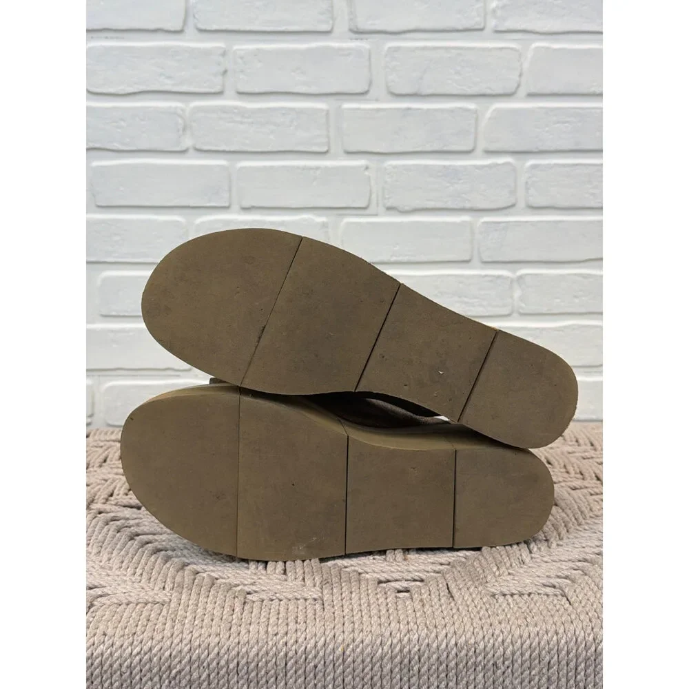 Naked Feet metallic bronze