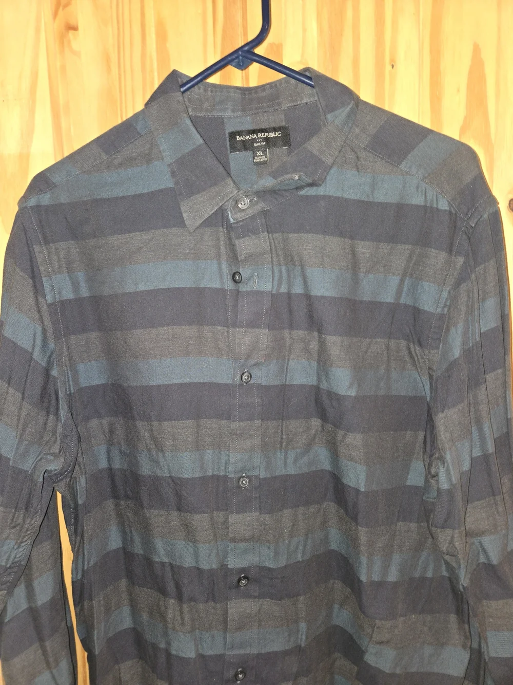 Banana Republic Men’s Horizontal Stripe Button-Down Shirt - Blue & Gray