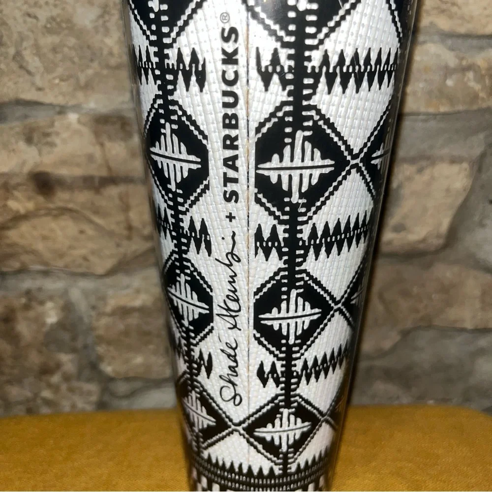 Starbucks nwt shade