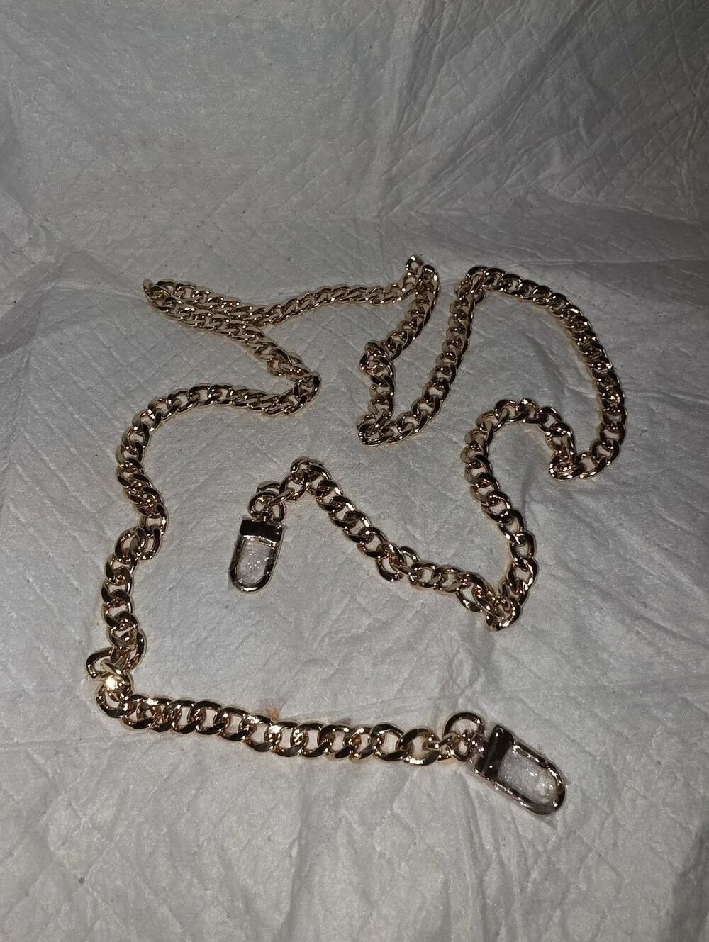 The Unbranded Brand stylish gold