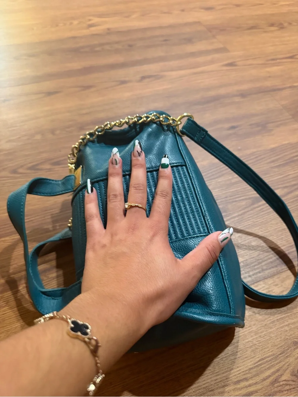 Steve Madden compact teal