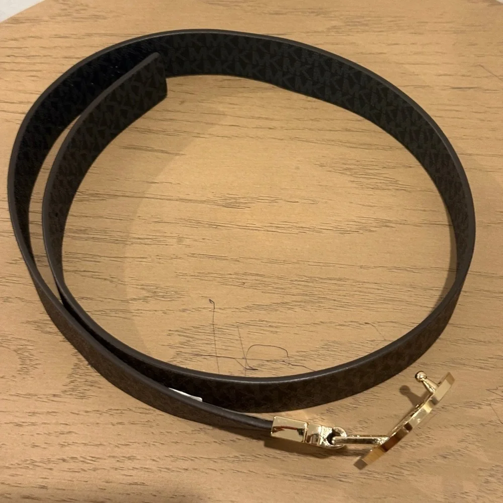 Michael Kors elegant black