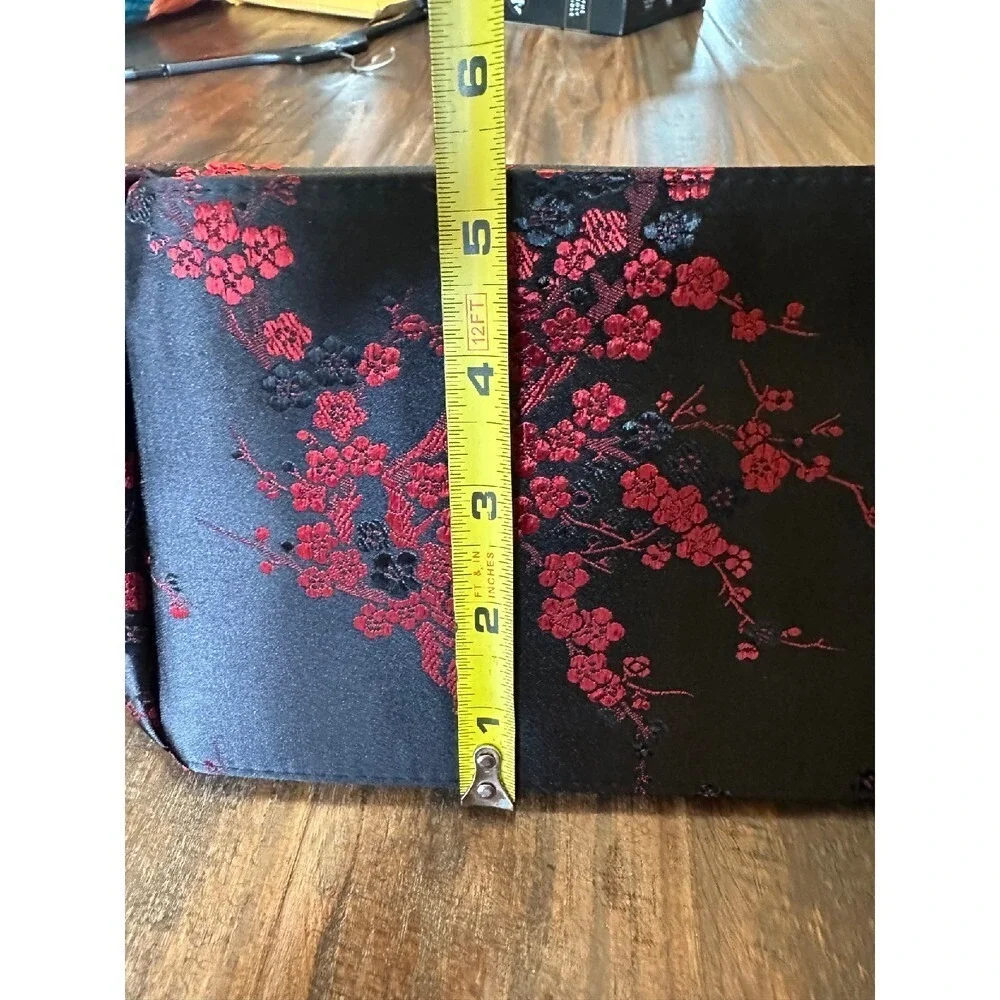 Yans NY elegant satchel
