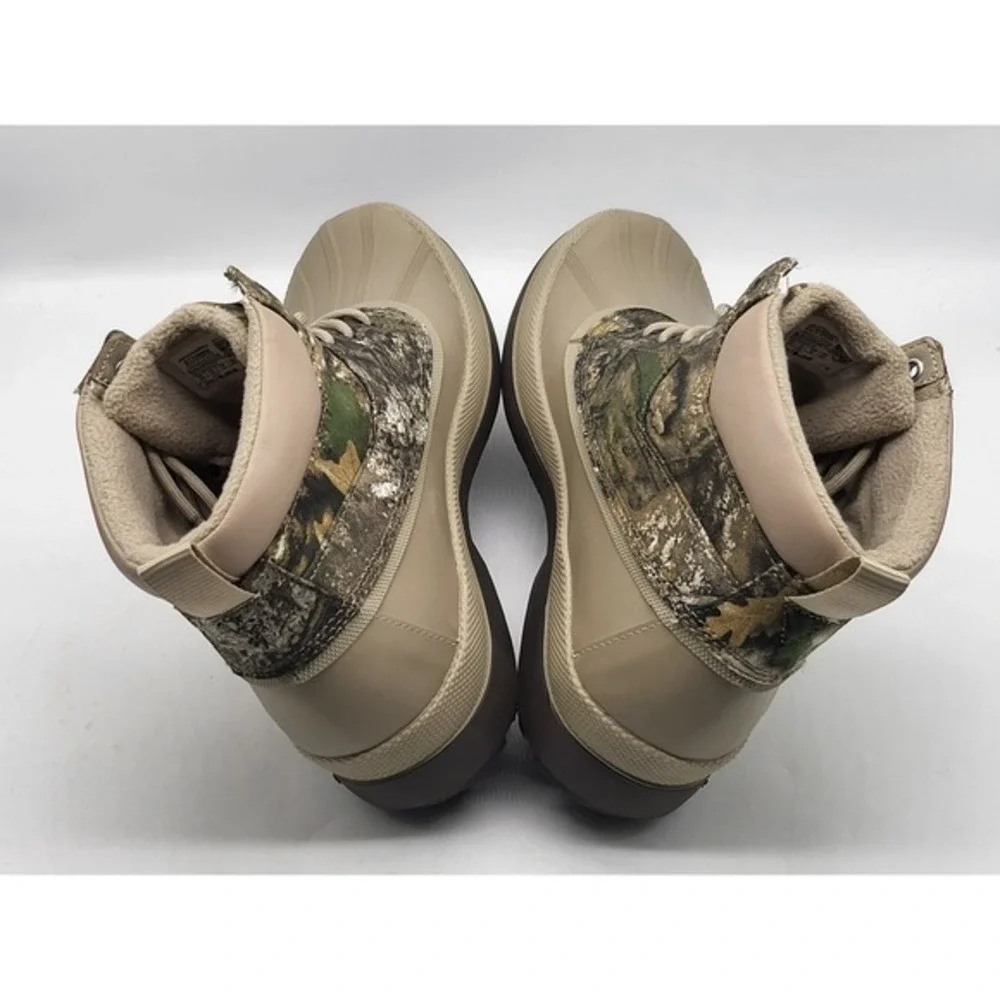 Sperry men top