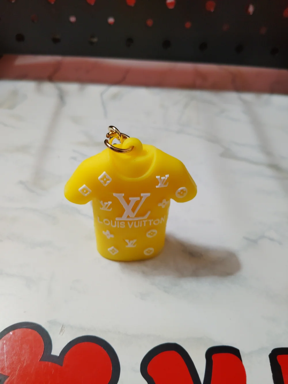 N/A bright yellow