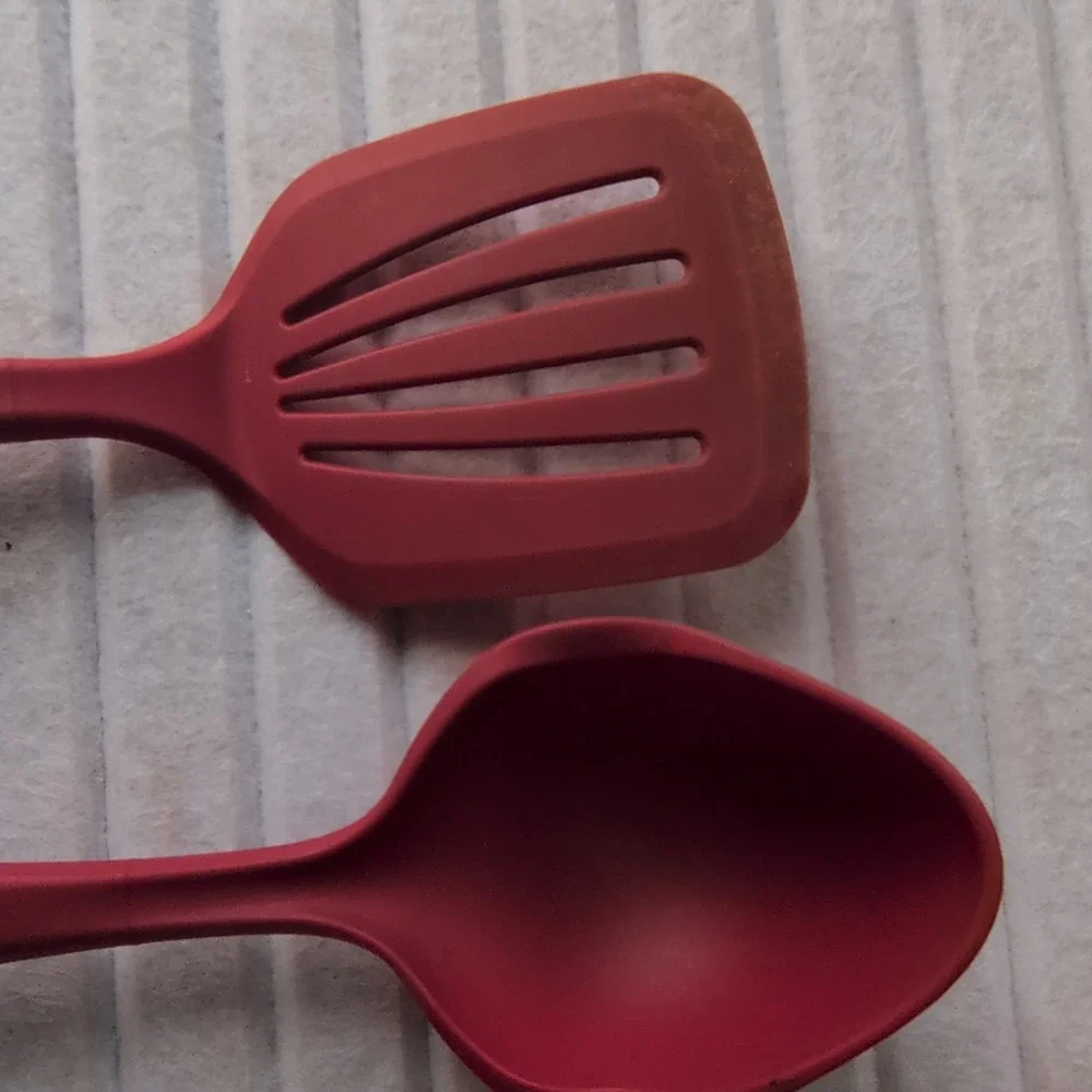 The Unbranded Brand red plastic