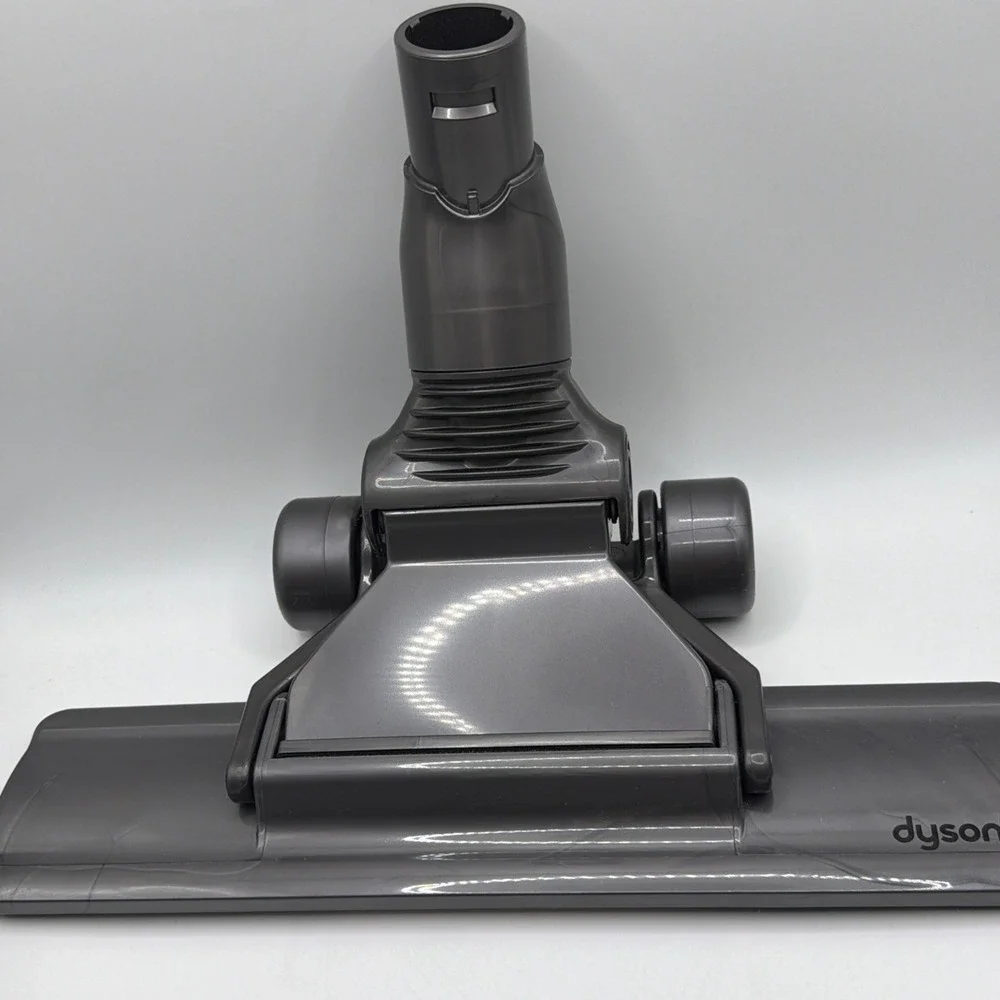 Dyson genuine flatout