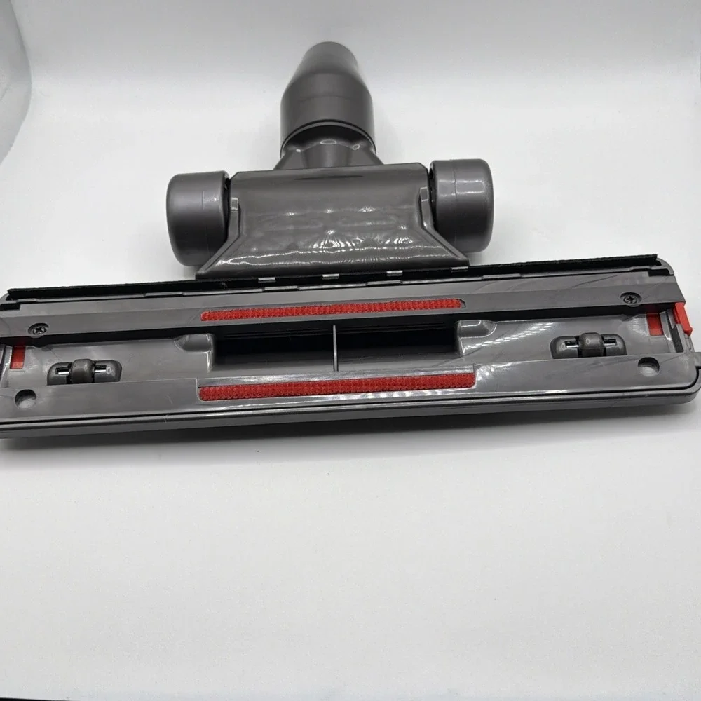 Dyson genuine flatout