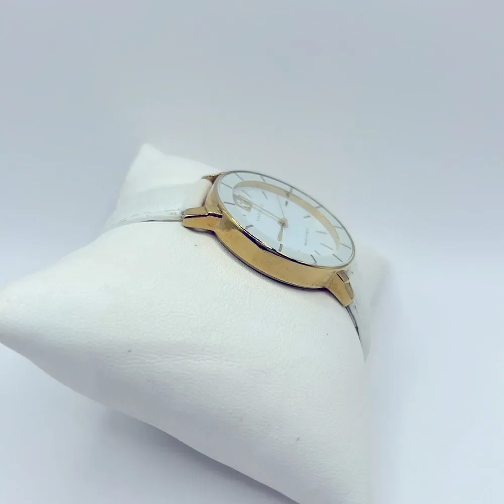 Anne Klein very good