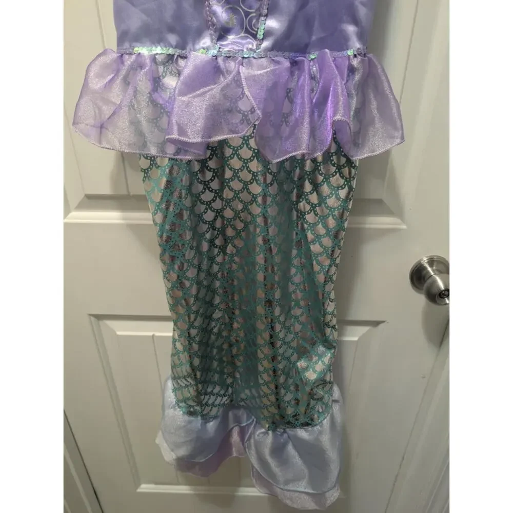 Knemmy mermaid halloween