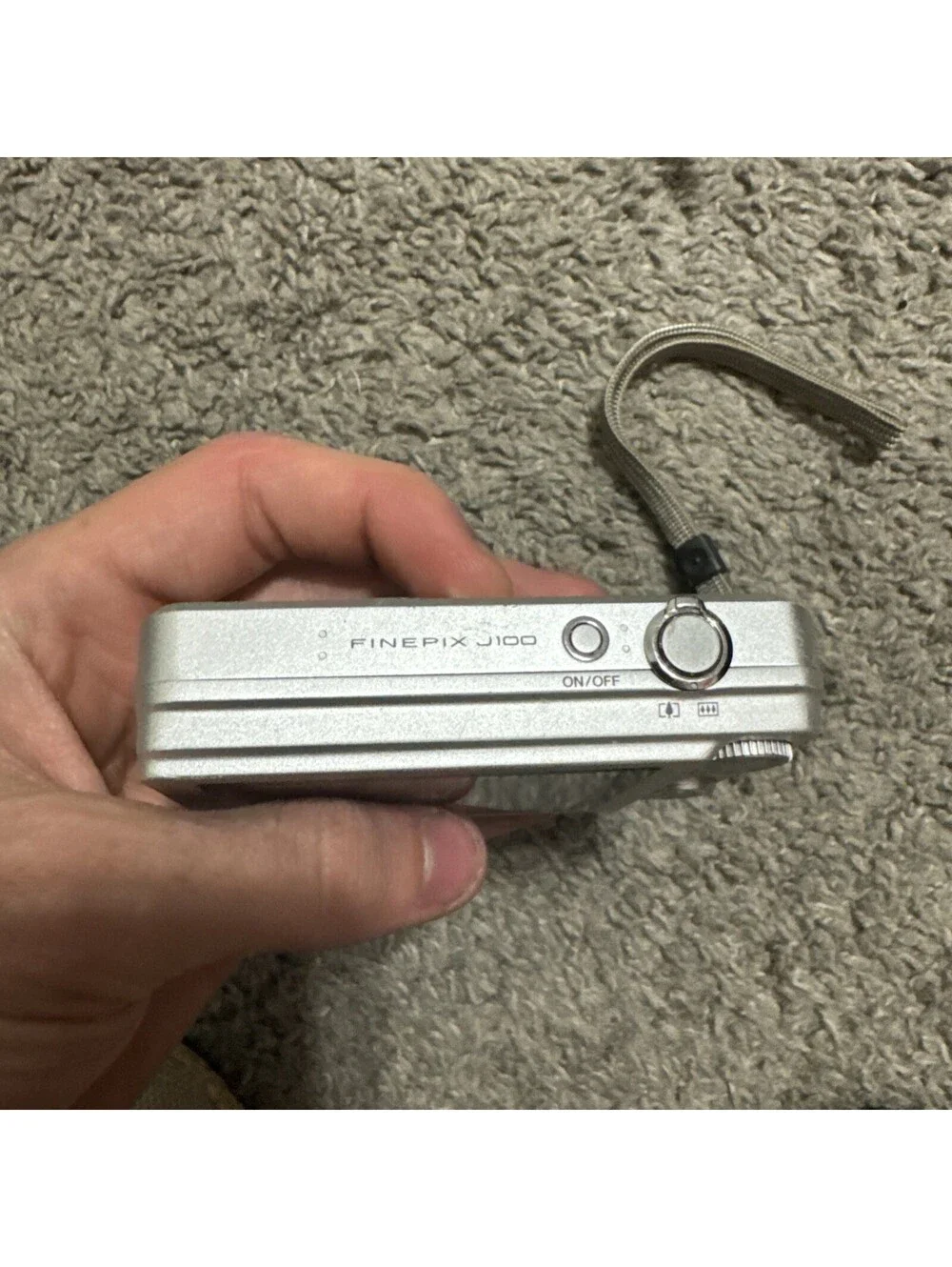 Fujifilm no battery cover