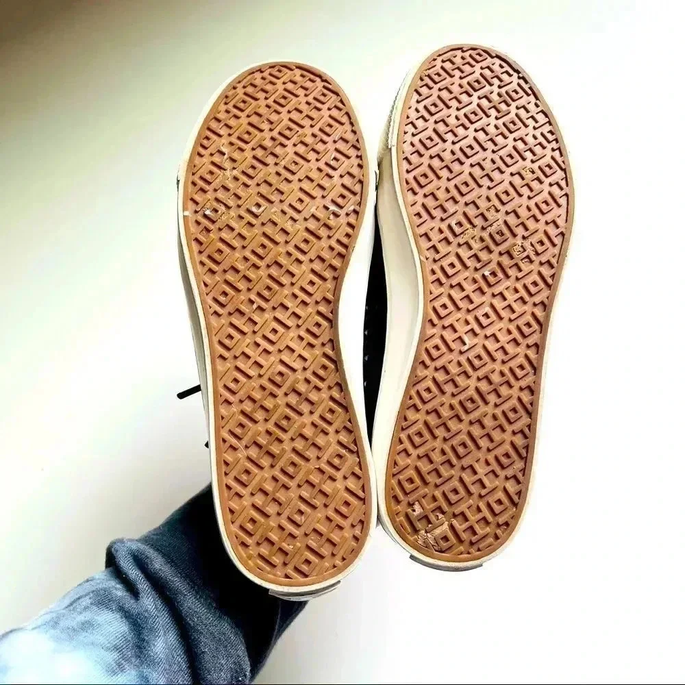 Tory Burch pre loved
