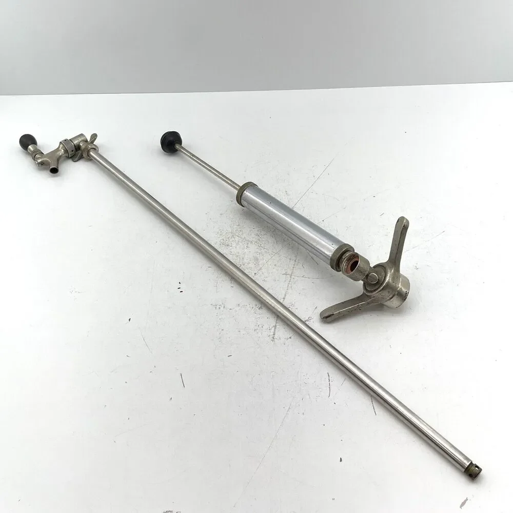 Unbranded vintage tap